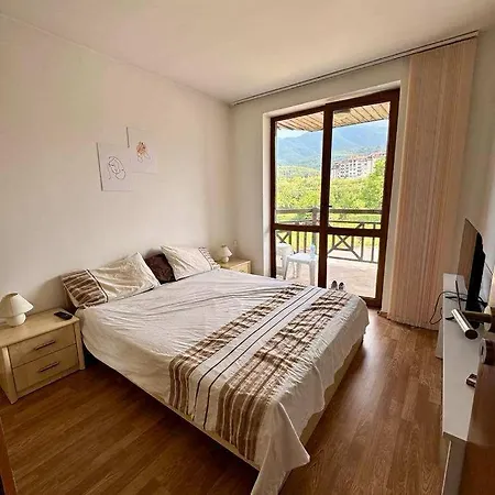 Апартамент Yeti Complex *